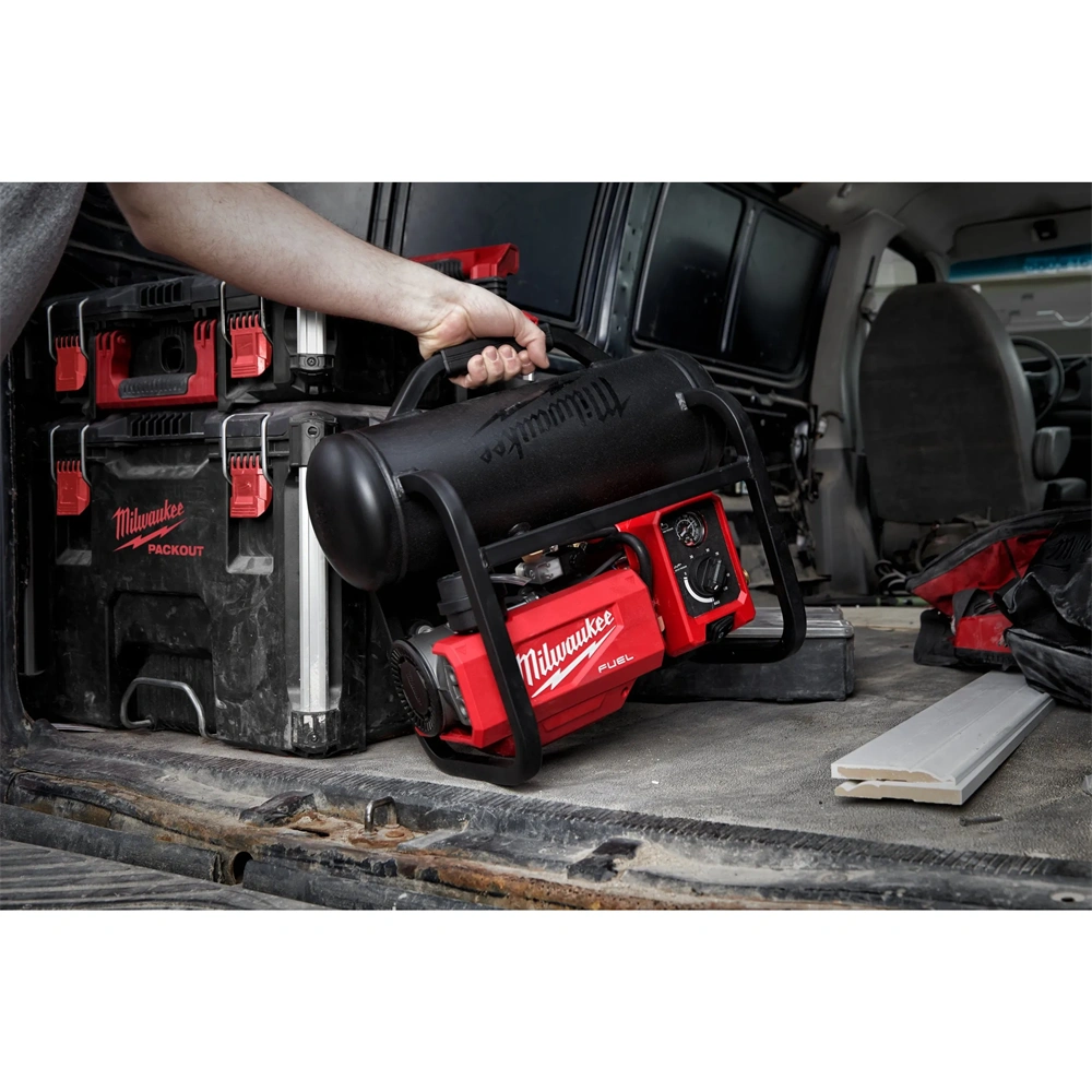 MILWAUKEE AKKUS KOMPRESSZOR M18FAC-0 (4933472166)