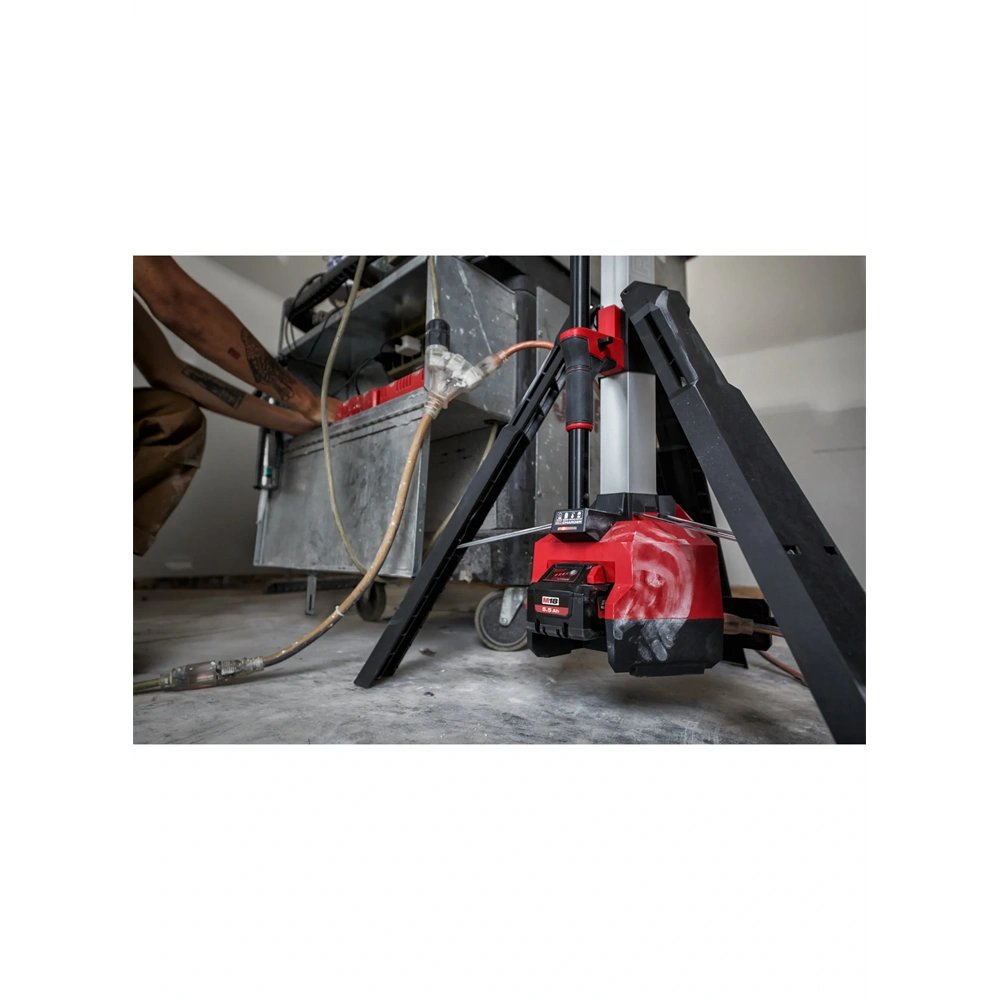 MILWAUKEE AKKUS REFLEKTOR M18HOSALC-0 (4933478116)