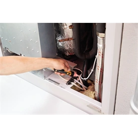 TESTO 745 ÉRINTÉSMENTES FESZÜLTSÉGMÉRŐ -50°C/+350°C (0590 7450)