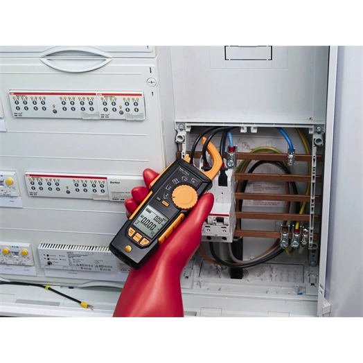 TESTO 770-3 DIGITÁLIS LAKATFOGÓ (0590 7703)