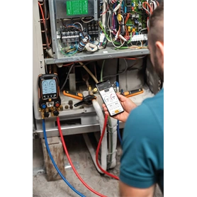 TESTO 557S DIGITÁLIS SZERVIZCSAPTELEP VEZETÉK NÉLKÜLI HŐMÉRSÉKLET TÖMLŐVEL ÉS VÁKUUMÉRZÉKELŐVEL (0564 5572)
